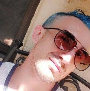 Meet your Posher, Dan